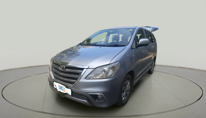 2016 Toyota Innova 2.5 GX 7 STR, Diesel, Manual, 1,87,326 km, exterior