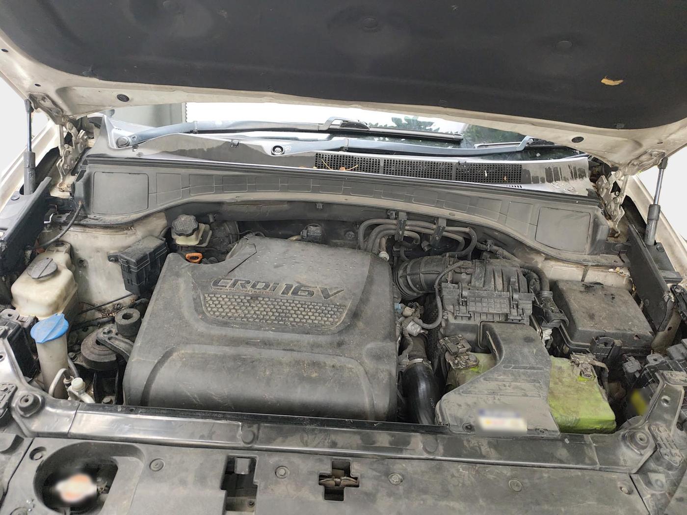 2015 Hyundai Santa Fe 4 WD AT, Diesel, Automatic, 2,28,000 km, exterior