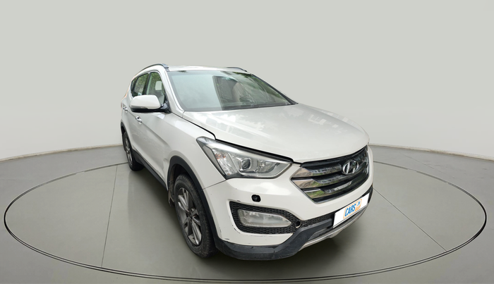2015 Hyundai Santa Fe 4 WD AT, Diesel, Automatic, 2,26,799 km, exterior