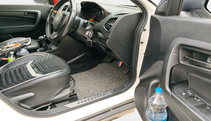 2019 Maruti Vitara Brezza VDI, Diesel, Manual, 41,566 km, interior