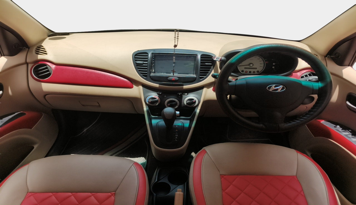 2010 Hyundai i10 SPORTZ 1.2 AT, Petrol, Automatic, 62,325 km, interior