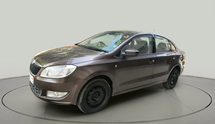 2014 Skoda Rapid 1.5 TDI CR AMBITION PLUS AT, Diesel, Automatic, 89,345 km, exterior