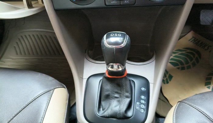 2014 Skoda Rapid 1.5 TDI CR AMBITION PLUS AT, Diesel, Automatic, 89,345 km, interior