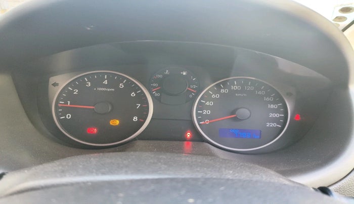 2013 Hyundai i20 SPORTZ 1.2, Petrol, Manual, 77,931 km, interior