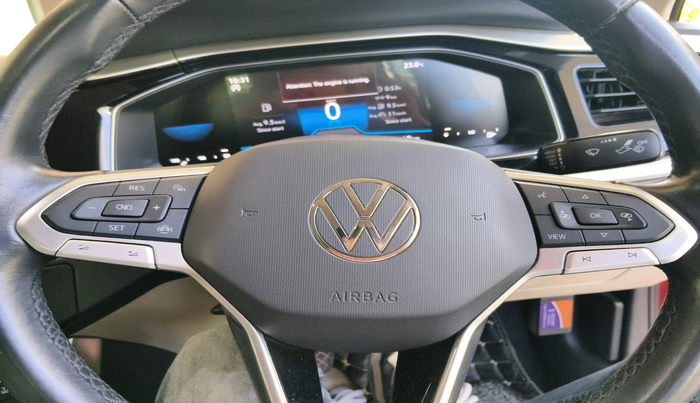 2023 Volkswagen VIRTUS TOPLINE TSI 1.0 MT, Petrol, Manual, 16,836 km, interior