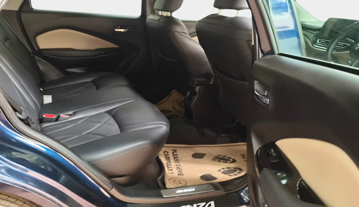 2024 Toyota Glanza V, Petrol, Manual, 7,128 km, interior