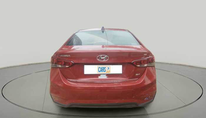 2018 Hyundai Verna 1.6 VTVT SX, Petrol, Manual, 42,701 km, exterior