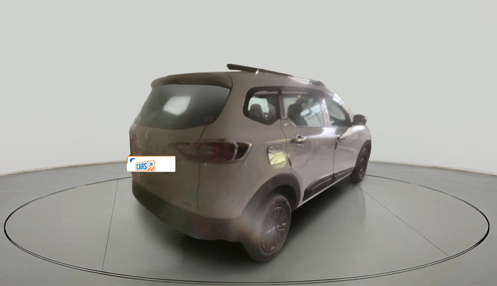 2020 Renault TRIBER RXL MT, Petrol, Manual, 27,128 km, exterior