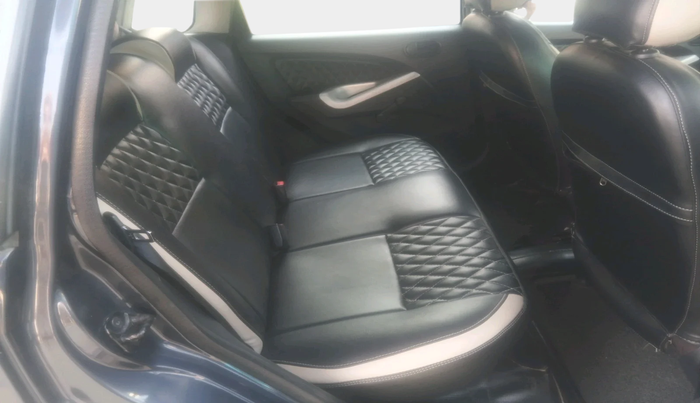 2011 Ford Figo ZXI 1.2 PETROL, Petrol, Manual, 61,088 km, interior