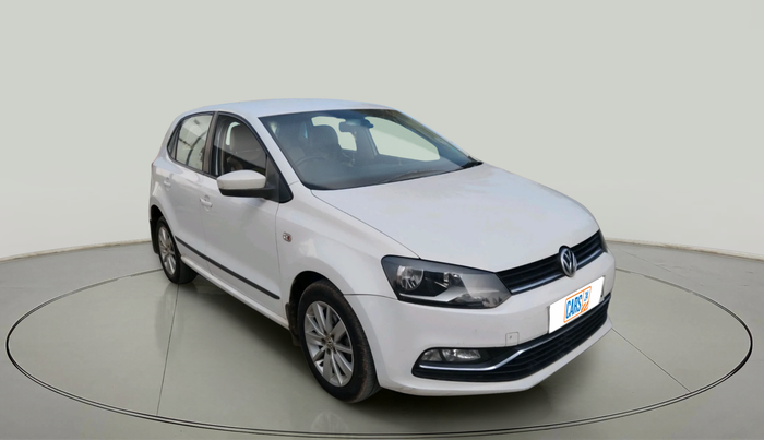 2014 Volkswagen Polo HIGHLINE1.5L, Diesel, Manual, 1,00,385 km, exterior