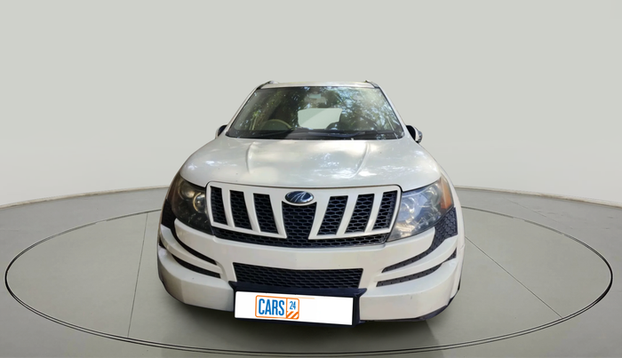 2014 Mahindra XUV500 W8, Diesel, Manual, 70,779 km, exterior