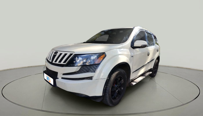 2014 Mahindra XUV500 W8, Diesel, Manual, 70,779 km, exterior