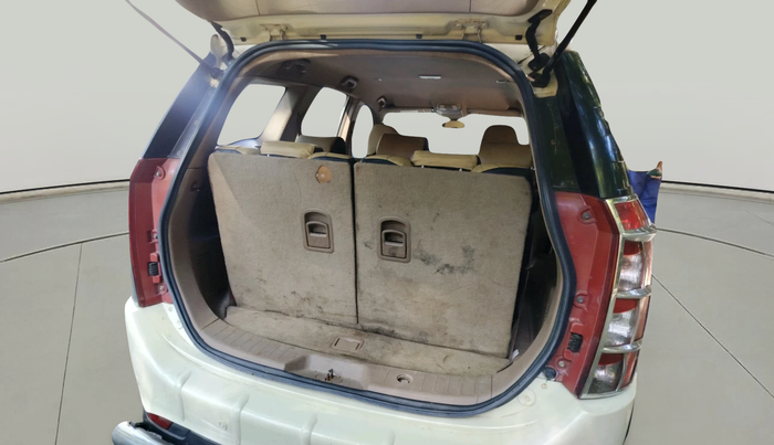 2014 Mahindra XUV500 W8, Diesel, Manual, 70,779 km, exterior