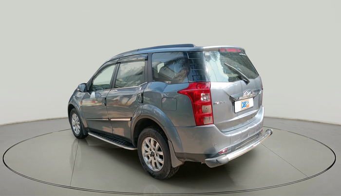 2016 Mahindra XUV500 W10, Diesel, Manual, 75,187 km, exterior