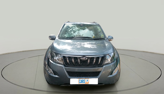 2016 Mahindra XUV500 W10, Diesel, Manual, 75,187 km, exterior