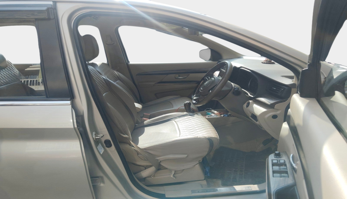2022 Maruti Ertiga ZXI+ SHVS, Petrol, Manual, 1,53,465 km, interior