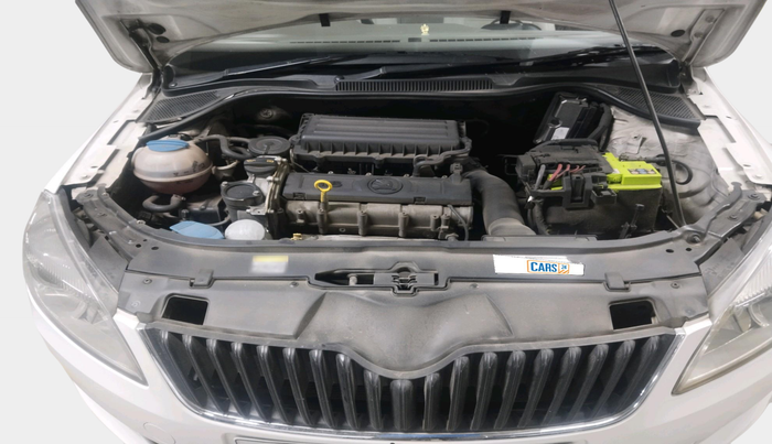 2016 Skoda Rapid 1.6 MPI STYLE PLUS AT, Petrol, Automatic, 77,466 km, exterior