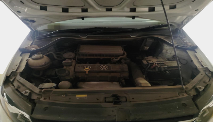 2018 Volkswagen Vento COMFORTLINE 1.6, Petrol, Manual, 44,480 km, exterior