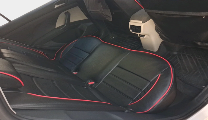 2022 Volkswagen TAIGUN HIGHLINE 1.0 TSI AT, Petrol, Automatic, 61,880 km, interior