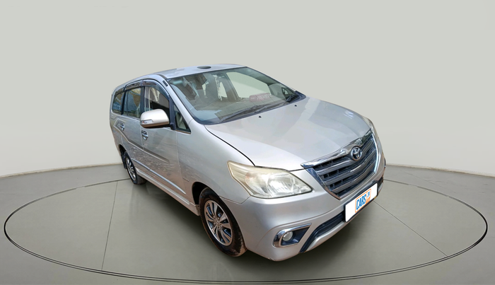 2015 Toyota Innova 2.5 VX 7 STR, Diesel, Manual, 1,09,399 km, exterior