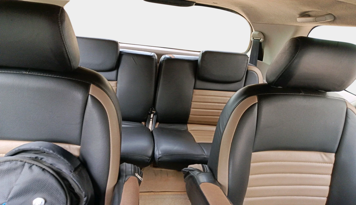 2015 Toyota Innova 2.5 VX 7 STR, Diesel, Manual, 1,09,399 km, interior