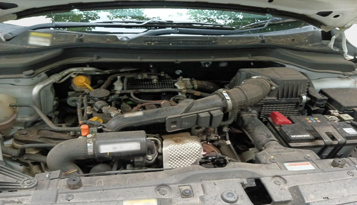 2023 Mahindra XUV300 W4 1.2 PETROL, Petrol, Manual, 11,903 km, exterior