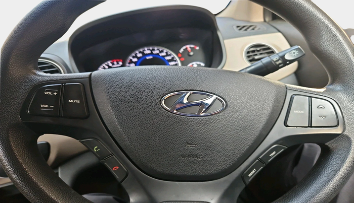 2019 Hyundai Grand i10 MAGNA AT 1.2 KAPPA VTVT, Petrol, Automatic, 37,907 km, interior