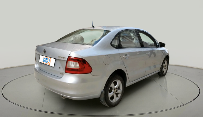 2013 Skoda Rapid AMBITION 1.6 TDI CR MT PLUS, Diesel, Manual, 87,138 km, exterior