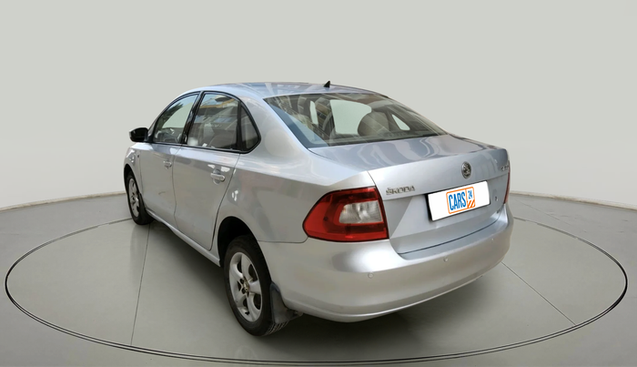 2013 Skoda Rapid AMBITION 1.6 TDI CR MT PLUS, Diesel, Manual, 87,138 km, exterior