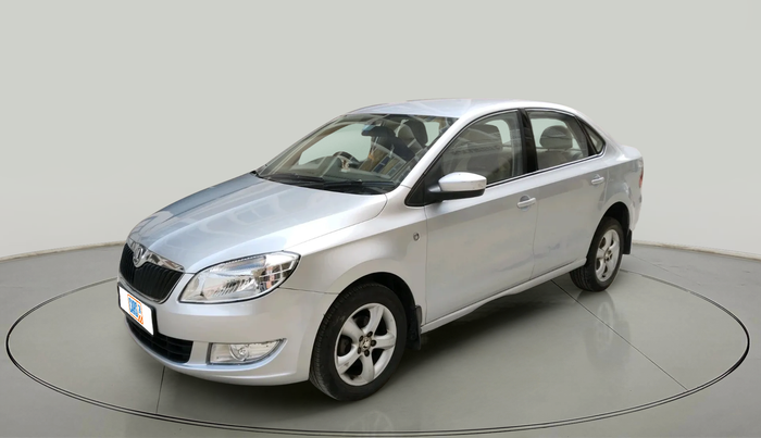2013 Skoda Rapid AMBITION 1.6 TDI CR MT PLUS, Diesel, Manual, 87,138 km, exterior