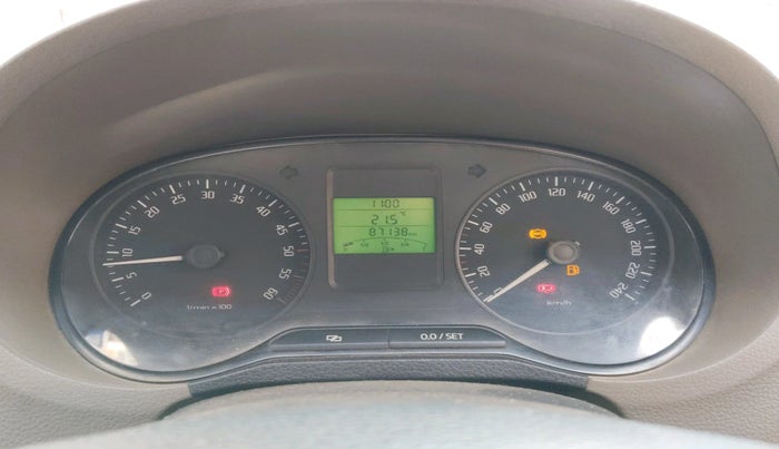 2013 Skoda Rapid AMBITION 1.6 TDI CR MT PLUS, Diesel, Manual, 87,138 km, interior