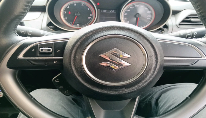 2023 Maruti Swift ZXI, Petrol, Manual, 35,764 km, interior