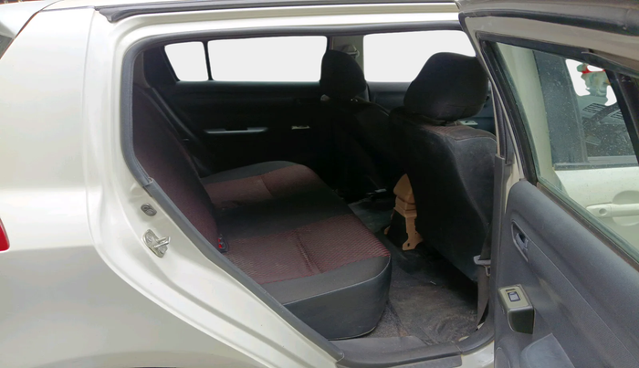 2011 Maruti Swift LXI, Petrol, Manual, 39,310 km, interior