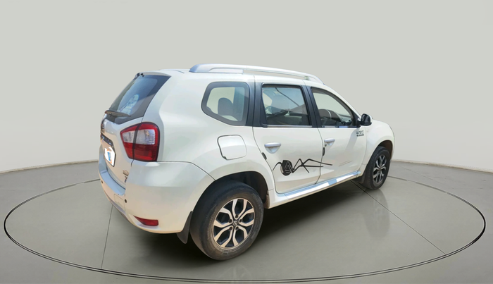 2014 Nissan Terrano XV D THP PREMIUM 110 PS, Diesel, Manual, 1,17,390 km, exterior