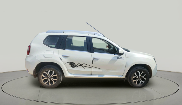 2014 Nissan Terrano XV D THP PREMIUM 110 PS, Diesel, Manual, 1,17,390 km, exterior