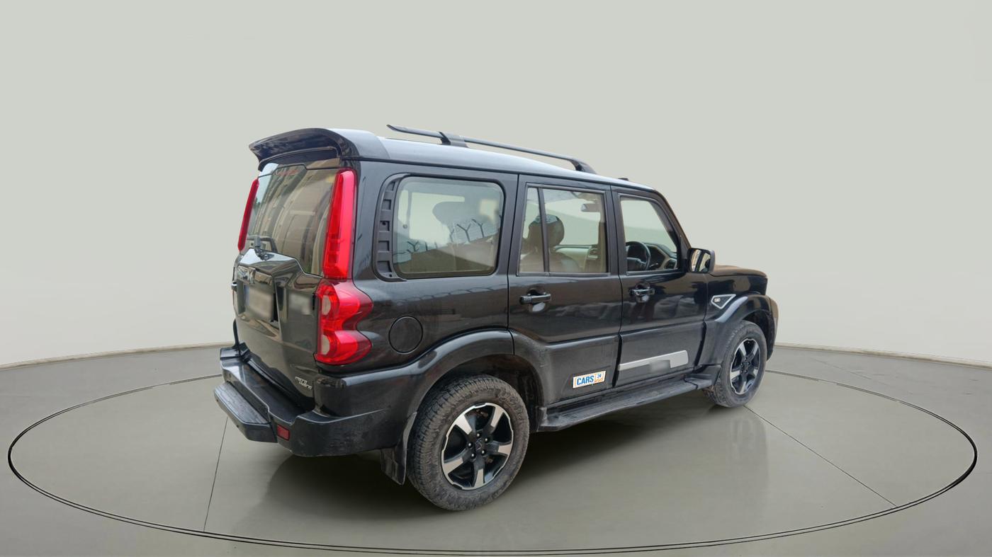 2022 Mahindra SCORPIO CLASSIC S11 7STR, Diesel, Manual, 1,07,341 km, exterior