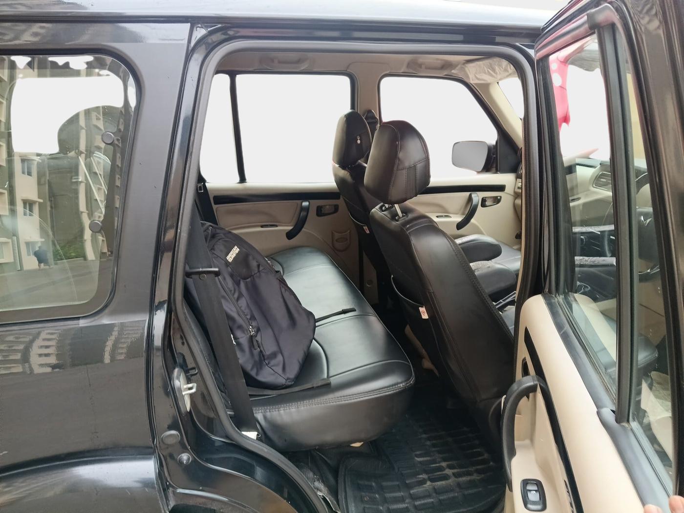 2022 Mahindra SCORPIO CLASSIC S11 7STR, Diesel, Manual, 1,07,341 km, interior