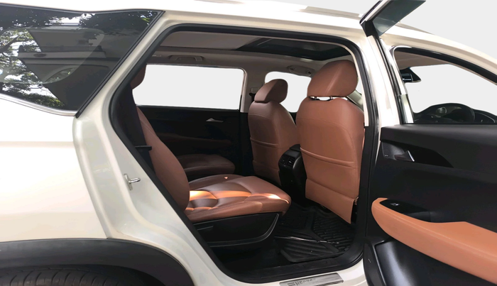 2020 MG HECTOR PLUS SHARP 2.0 DIESEL TURBO MT 6-STR, Diesel, Manual, 76,149 km, interior