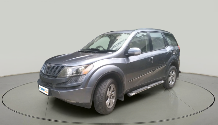 2015 Mahindra XUV500 W6, Diesel, Manual, 1,08,766 km, exterior