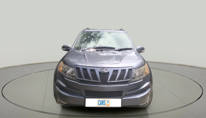 2015 Mahindra XUV500 W6, Diesel, Manual, 1,08,766 km, exterior