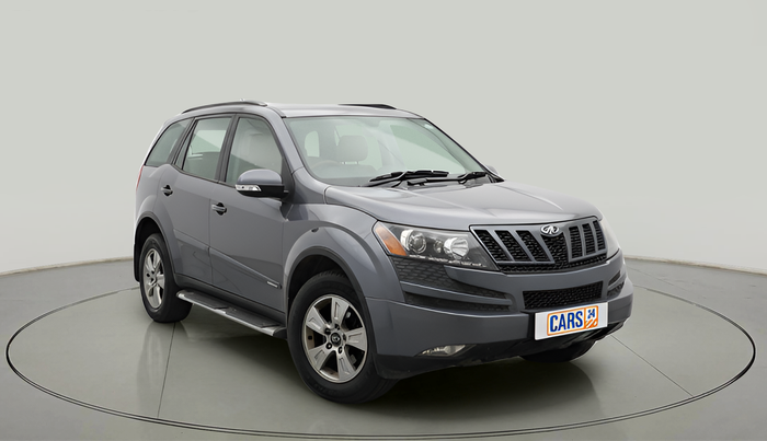 2015 Mahindra XUV500 W6, Diesel, Manual, 1,08,766 km, exterior
