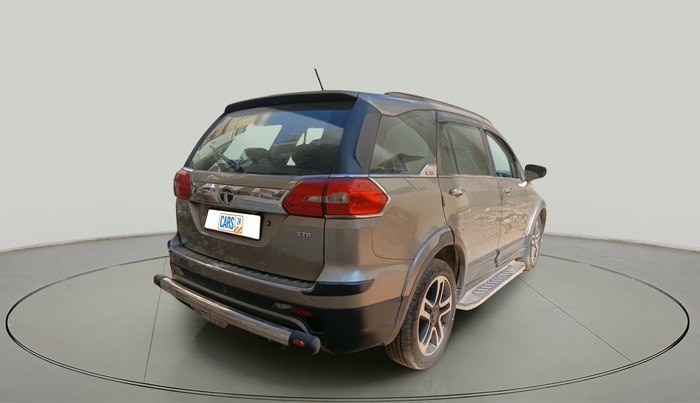 2017 Tata Hexa XTA 4X2 7 STR, Diesel, Automatic, 1,39,530 km, exterior