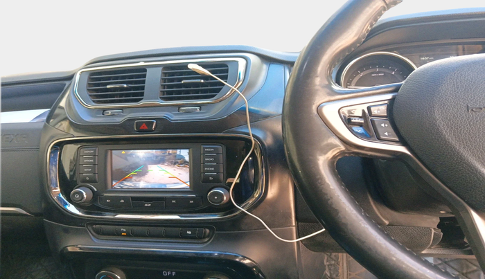 2017 Tata Hexa XTA 4X2 7 STR, Diesel, Automatic, 1,39,530 km, interior