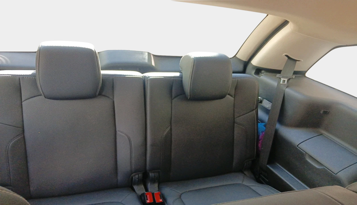 2017 Tata Hexa XTA 4X2 7 STR, Diesel, Automatic, 1,39,530 km, interior