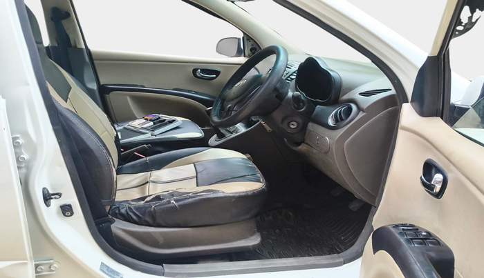 2011 Hyundai i10 SPORTZ 1.2, Petrol, Manual, 68,395 km, interior