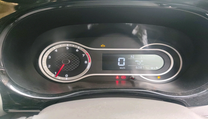 2019 Hyundai GRAND I10 NIOS SPORTZ AMT 1.2 KAPPA VTVT, Petrol, Automatic, 60,871 km, interior