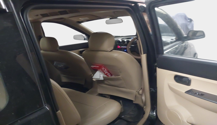 2013 Chevrolet Enjoy 1.4 LS 8 STR, Petrol, Manual, 31,240 km, interior