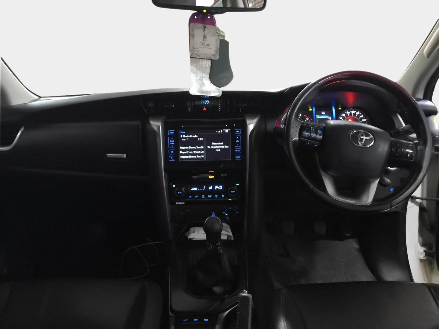 2019 Toyota Fortuner 2.8 4X4 MT, Diesel, Manual, 2,78,000 km, interior