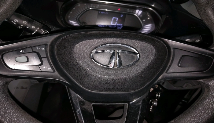 2020 Tata Tiago XZ PLUS PETROL, Petrol, Manual, 45,565 km, interior