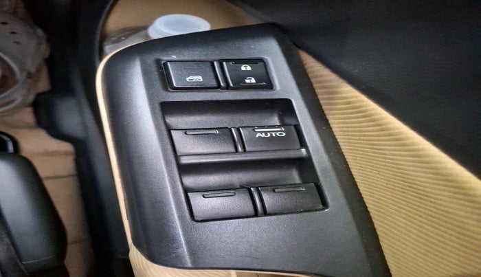 2015 Honda City 1.5L I-VTEC SV, Petrol, Manual, 1,58,761 km, interior